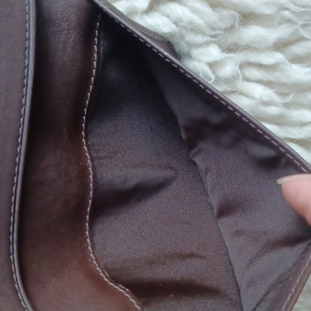 Coach Checkbook  cover - Picture 5 of 11